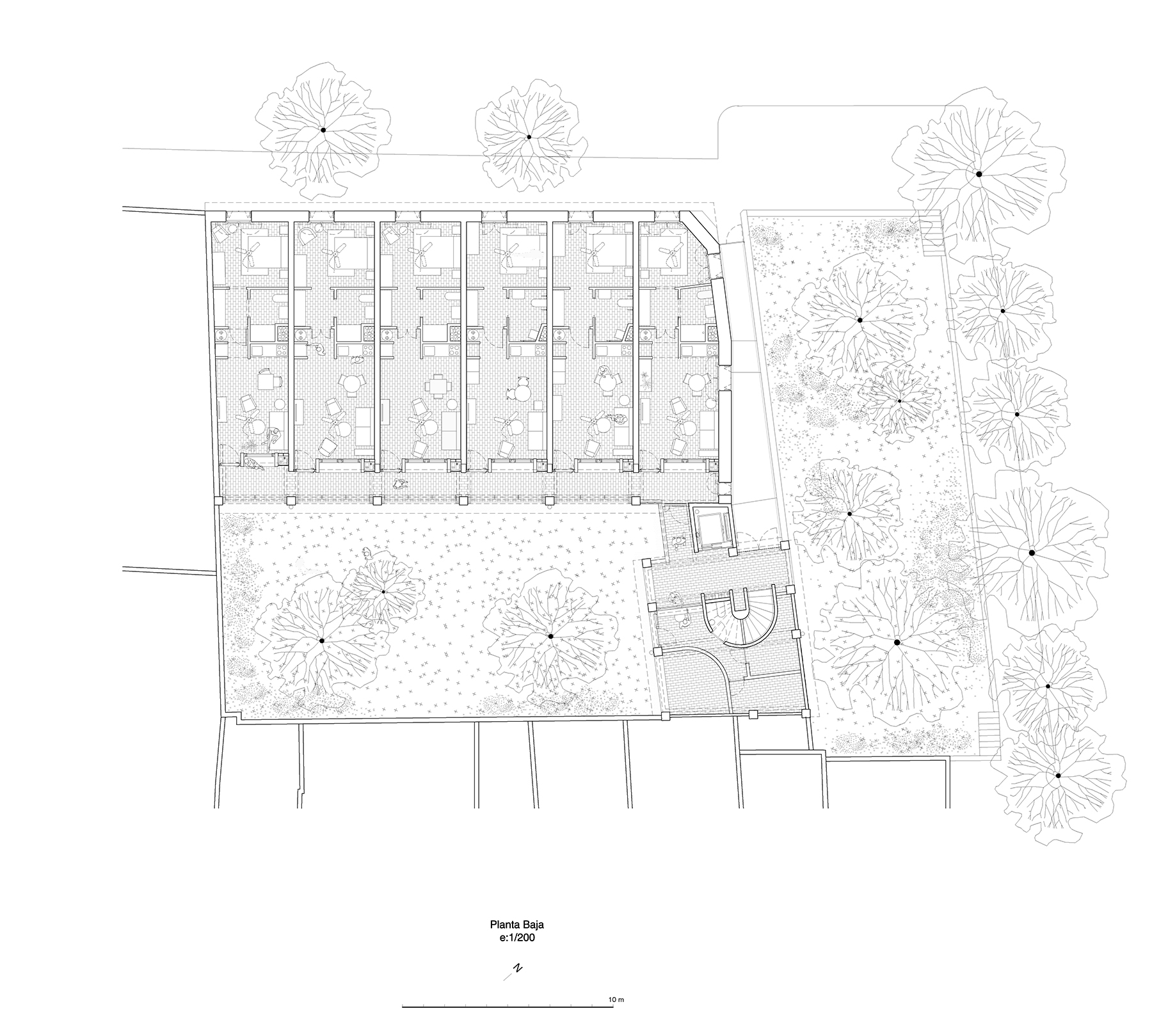 "18 Intergenerational Social Housing", di Emiliano López Mónica Rivera Arquitectos, Maiorca (Spagna). Planimetria del piano terra.